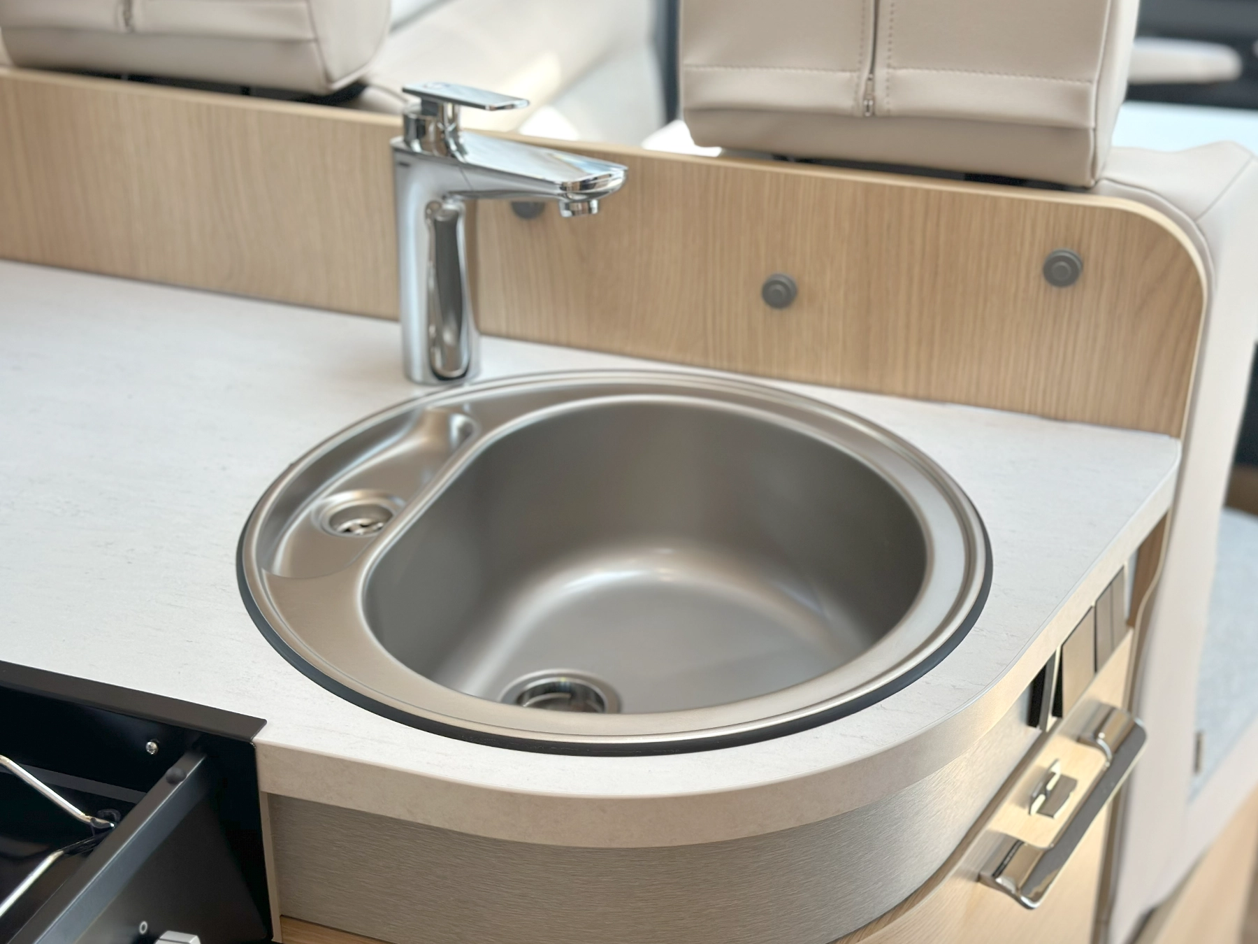 Hymer B-MC I 680 Kitchen Sink