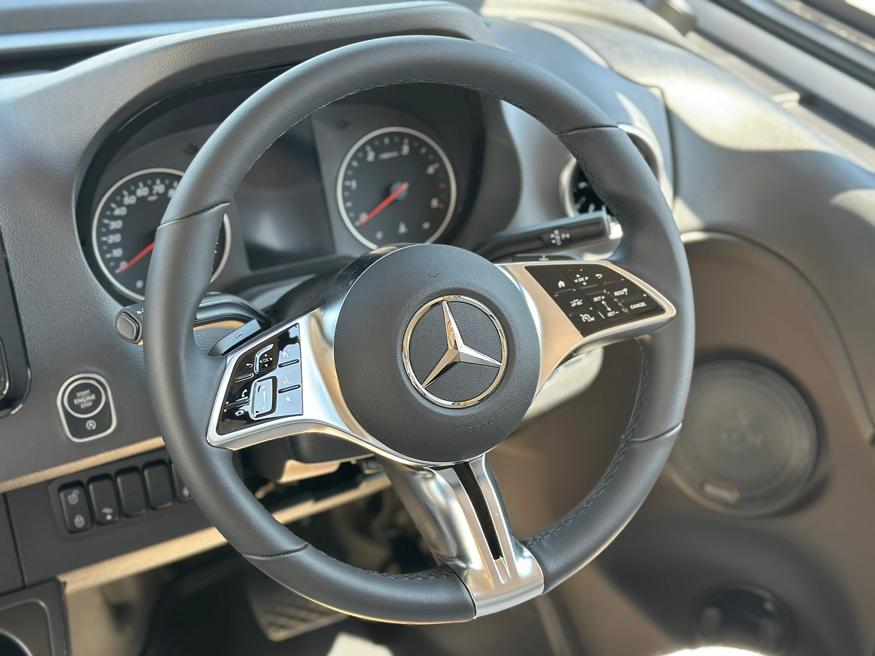 Hymer B-MC I 680 Steering Wheel