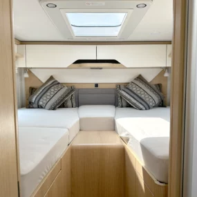 Hymer B-MC I 680 Twin Single Beds