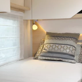 Hymer B-MC I 580 Bedroom Window