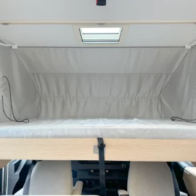 Hymer B-MC I 580 Drop Down Bed