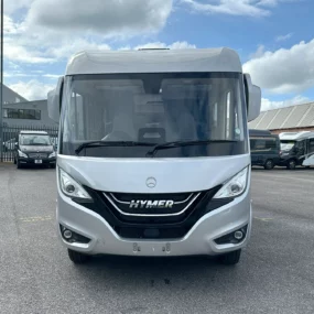 Hymer B-MC I 580 Exterior Front