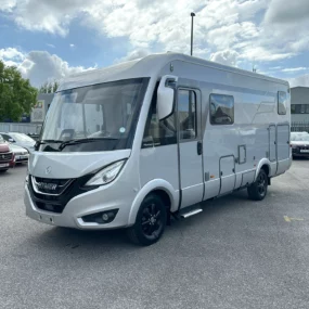 Hymer B-MC I 580 Exterior Front Left Side