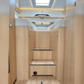 Hymer B-MC I 580 Step Access to Bed