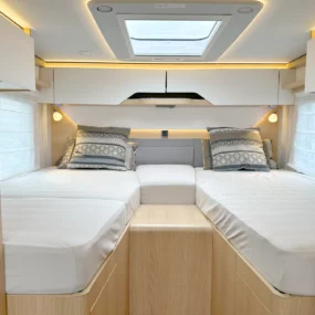 Hymer B-MC I 580 Twin Single Rear Bed