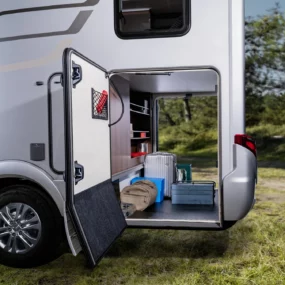 Hymer B-MC I 580 Motorhome - Exterior Garage