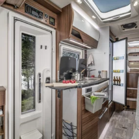 Hymer B-MC I 580 Motorhome - Kitchen Lifestyle