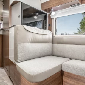 Hymer B-MC I 580 Motorhome - Lounge Marquis