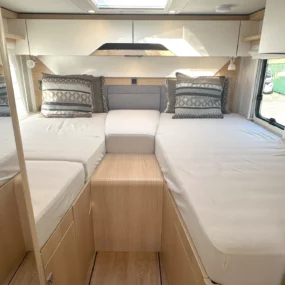 Hymer B-MC I 600 Whiteline Motorhome 7045 - Bedroom