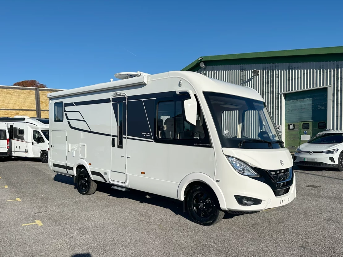 Hymer B-MC I 600 Whiteline Motorhome 7045 - Exterior Front Right