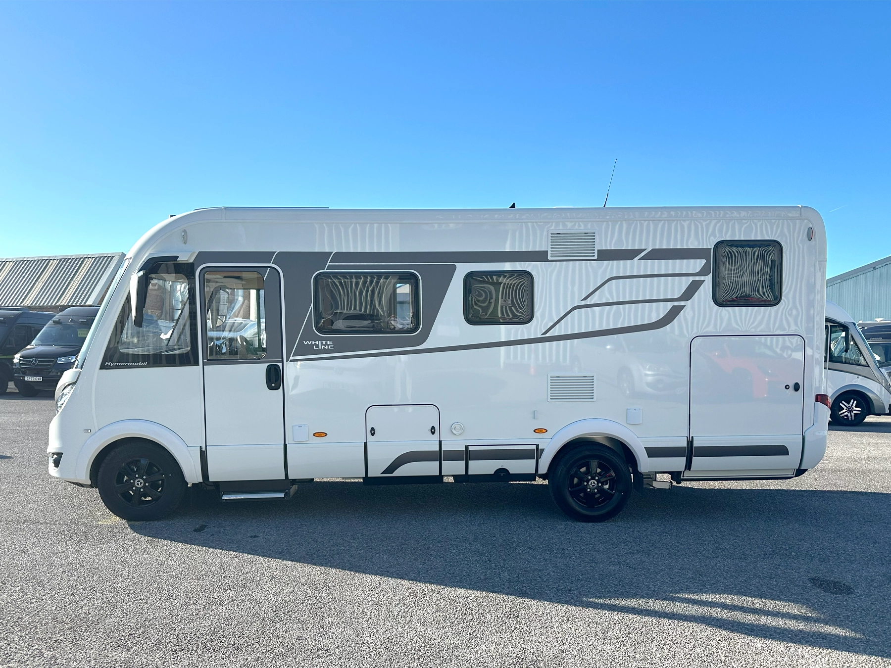 Hymer B-MC I 600 Whiteline Motorhome 7045 - Exterior Left