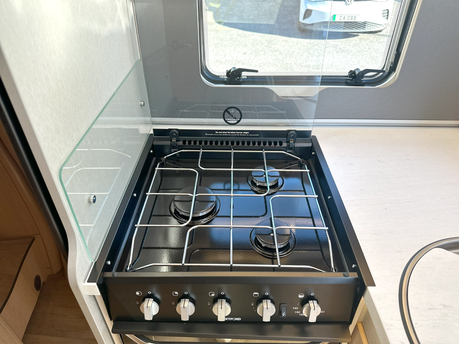 Hymer B-MC I 600 Whiteline Motorhome 7045 - Kitchen Hob