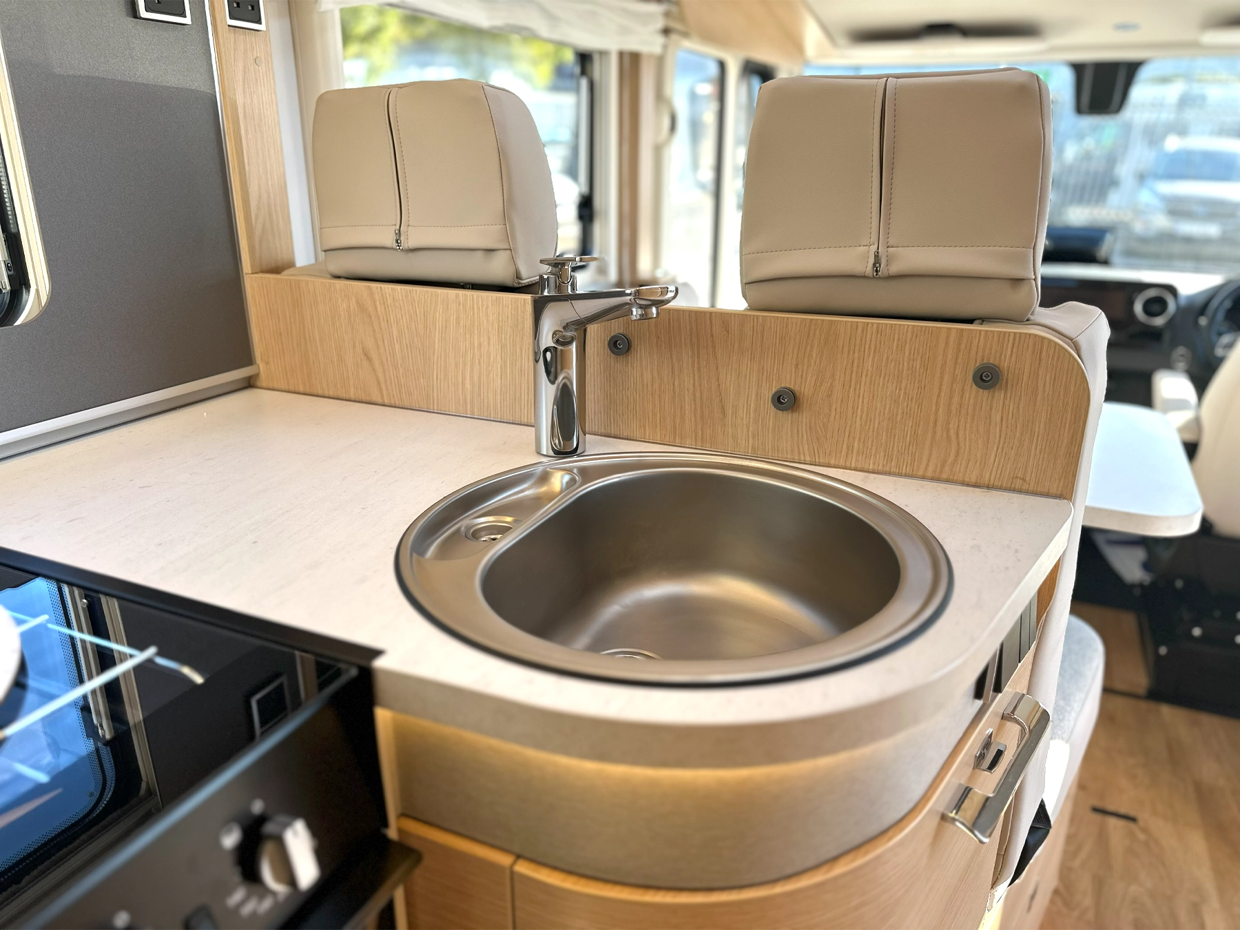 Hymer B-MC I 600 Whiteline Motorhome 7045 - Kitchen Sink