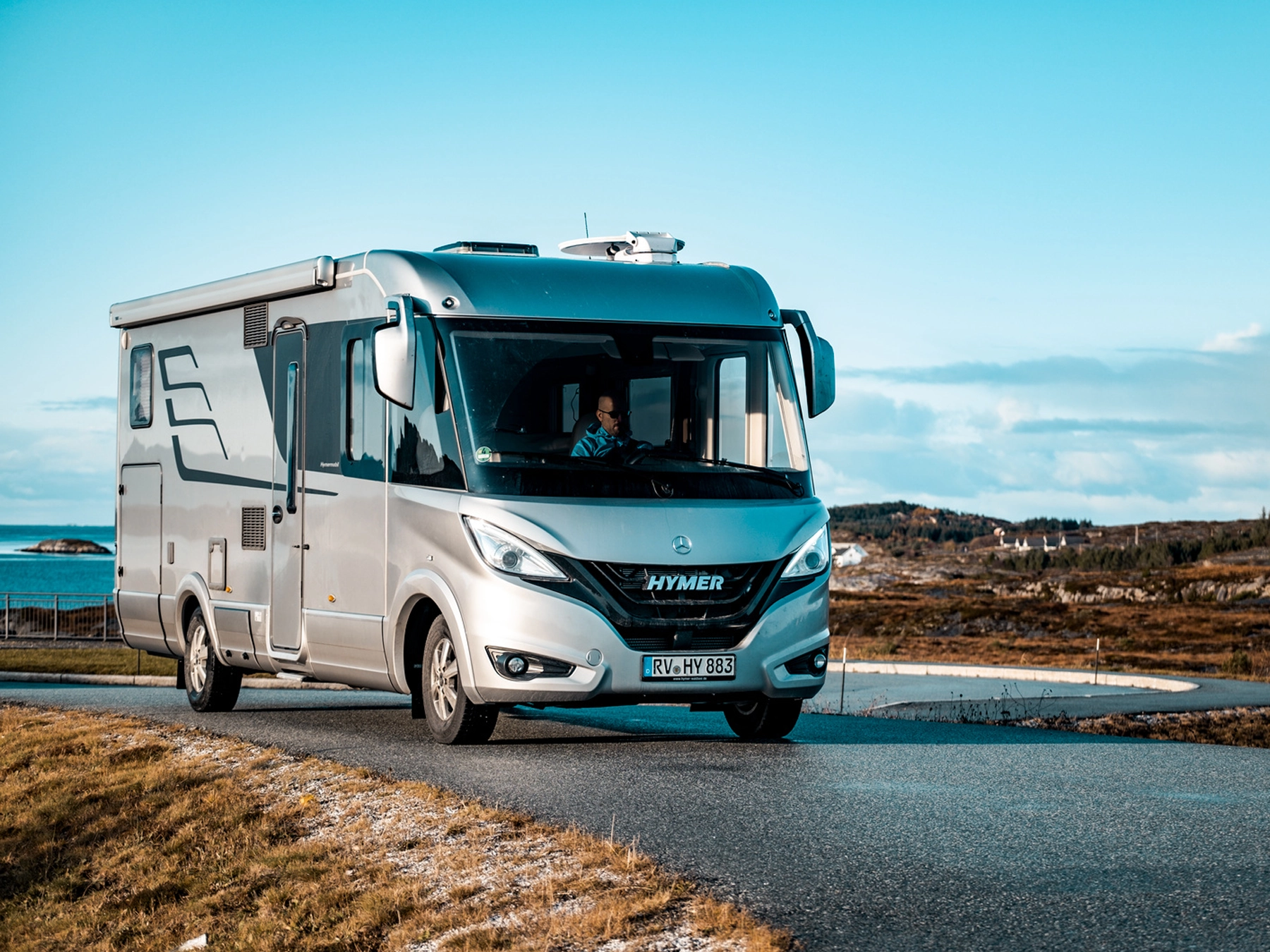 Hymer B-ML I 780 Motorhome - Lifestyle Front Right