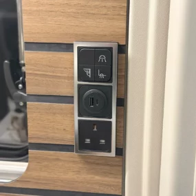 Hymer Ayres Rock Pop Top Sockets & Switches