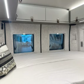 Hymer Ayres Rock Pop Top Transverse Bed