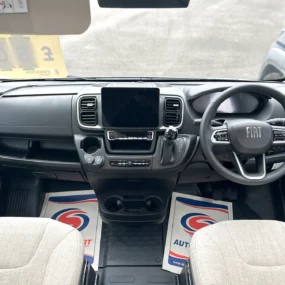 Hymer Yellowstone 640 Drivers Cab