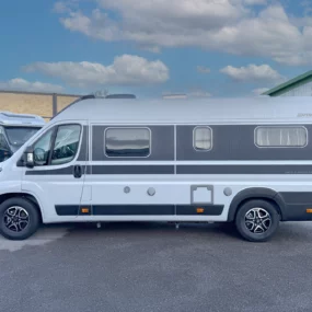Hymer Yellowstone 640 Campervan 2620 - Exterior Left