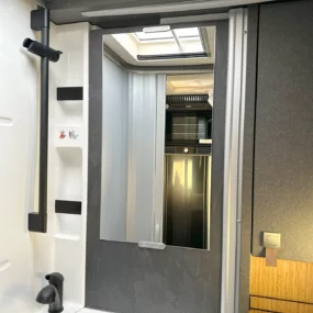 Hymer ML-T 570 Xperience Bathroom Mirror