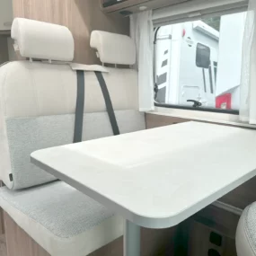 Carado V132 Pro Lounge Table