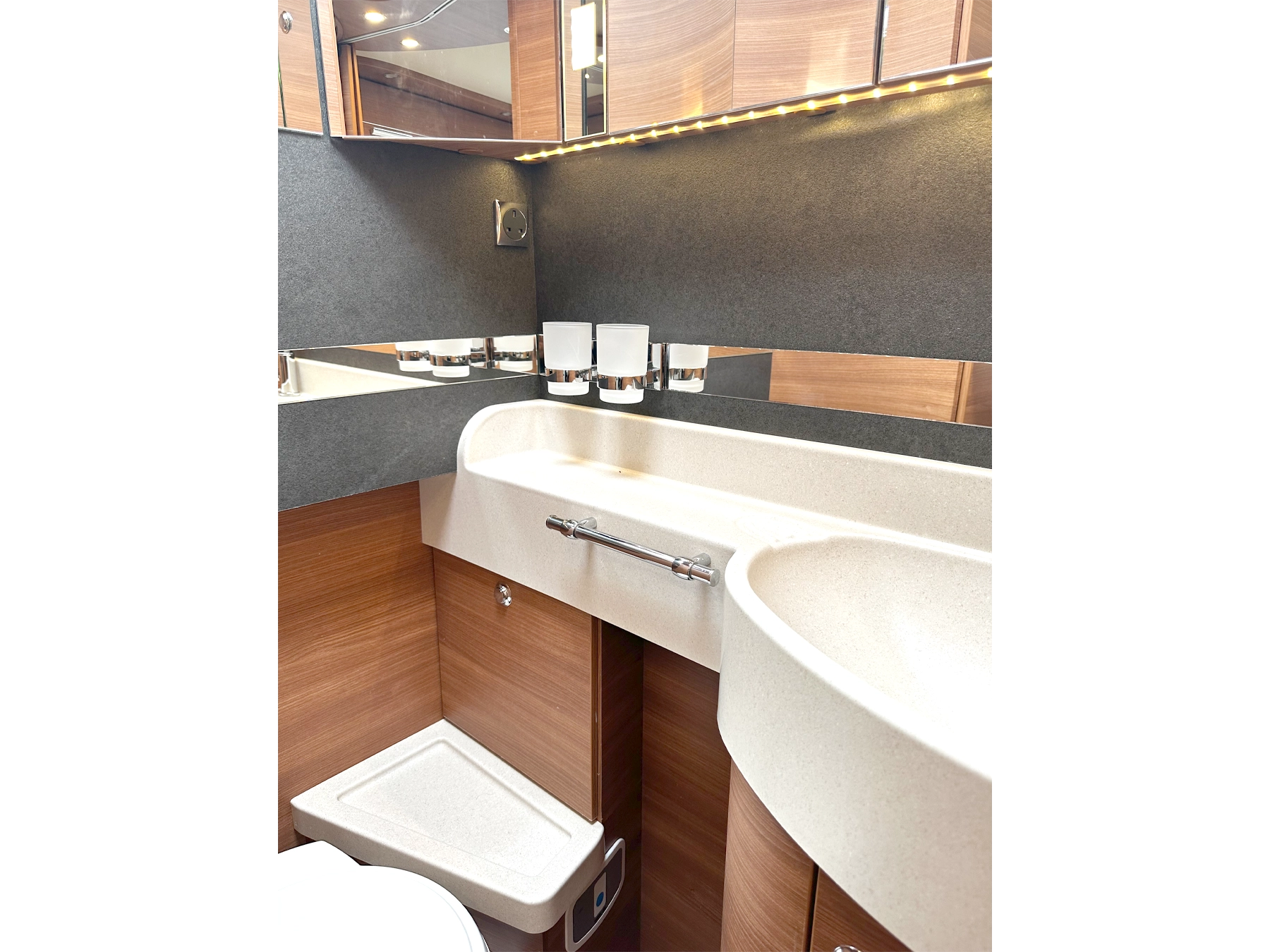 Carthago Chic C-Line I Motorhome - Bathroom Rails