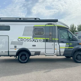 Hymer ML-T 570 Crossover 4X4 Exterior Left Side