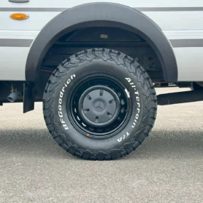 Hymer ML-T 570 Crossover 4X4 Exterior Tyre