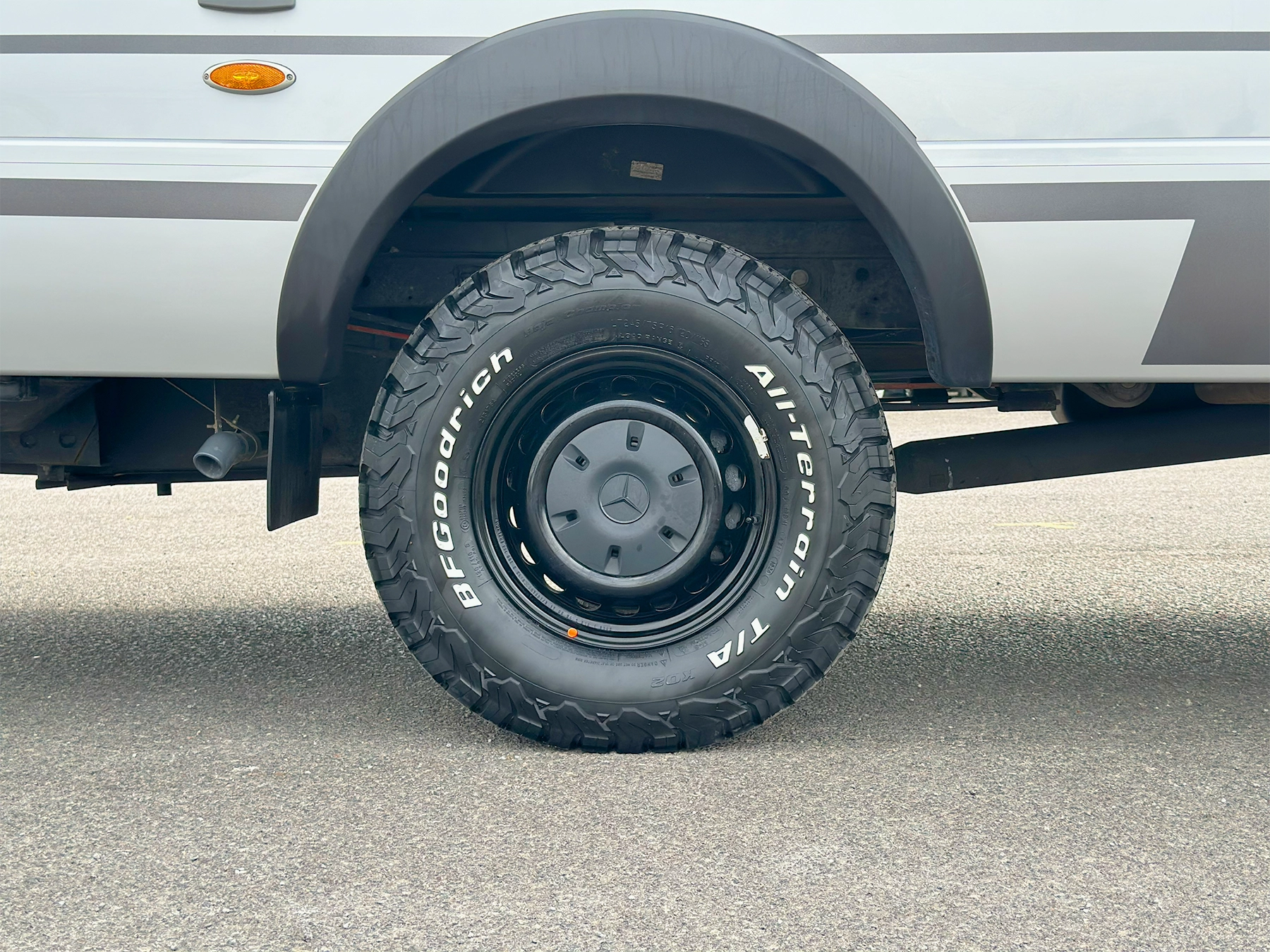 Hymer ML-T 570 Crossover 4X4 Exterior Tyre