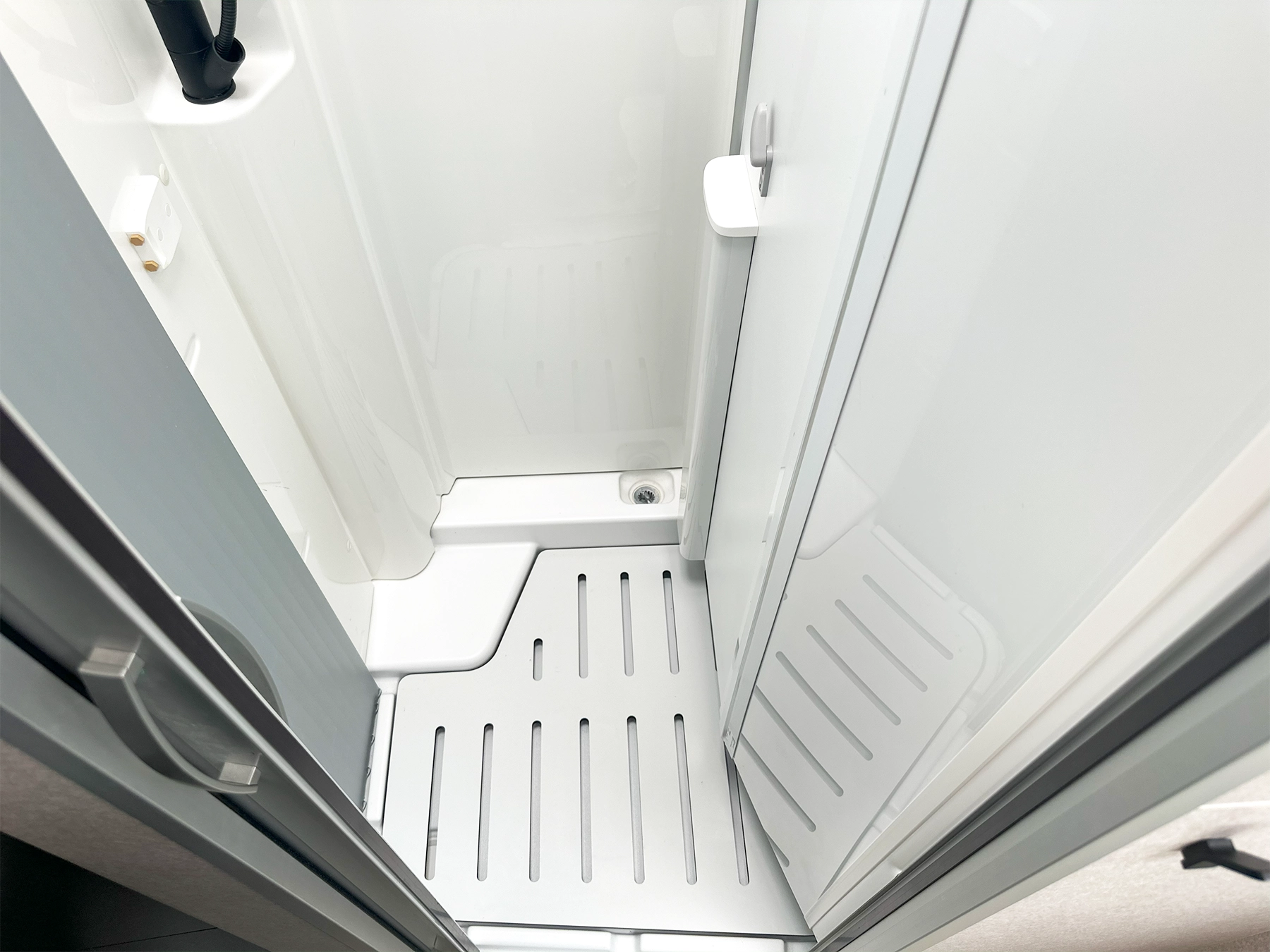 Hymer ML-T 570 Crossover 4X4 Shower Floor