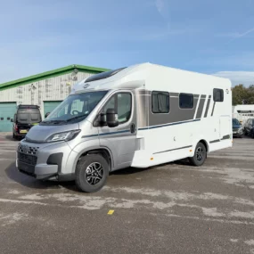 Carado T338 Pro Exterior Main Front Right Side