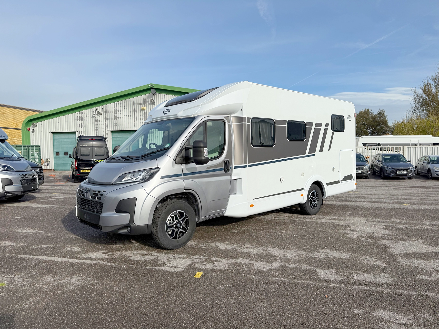 Carado T338 Pro Exterior Main Front Right Side