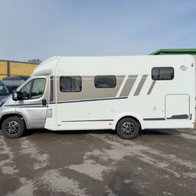 Carado T338 Pro Exterior Right Side