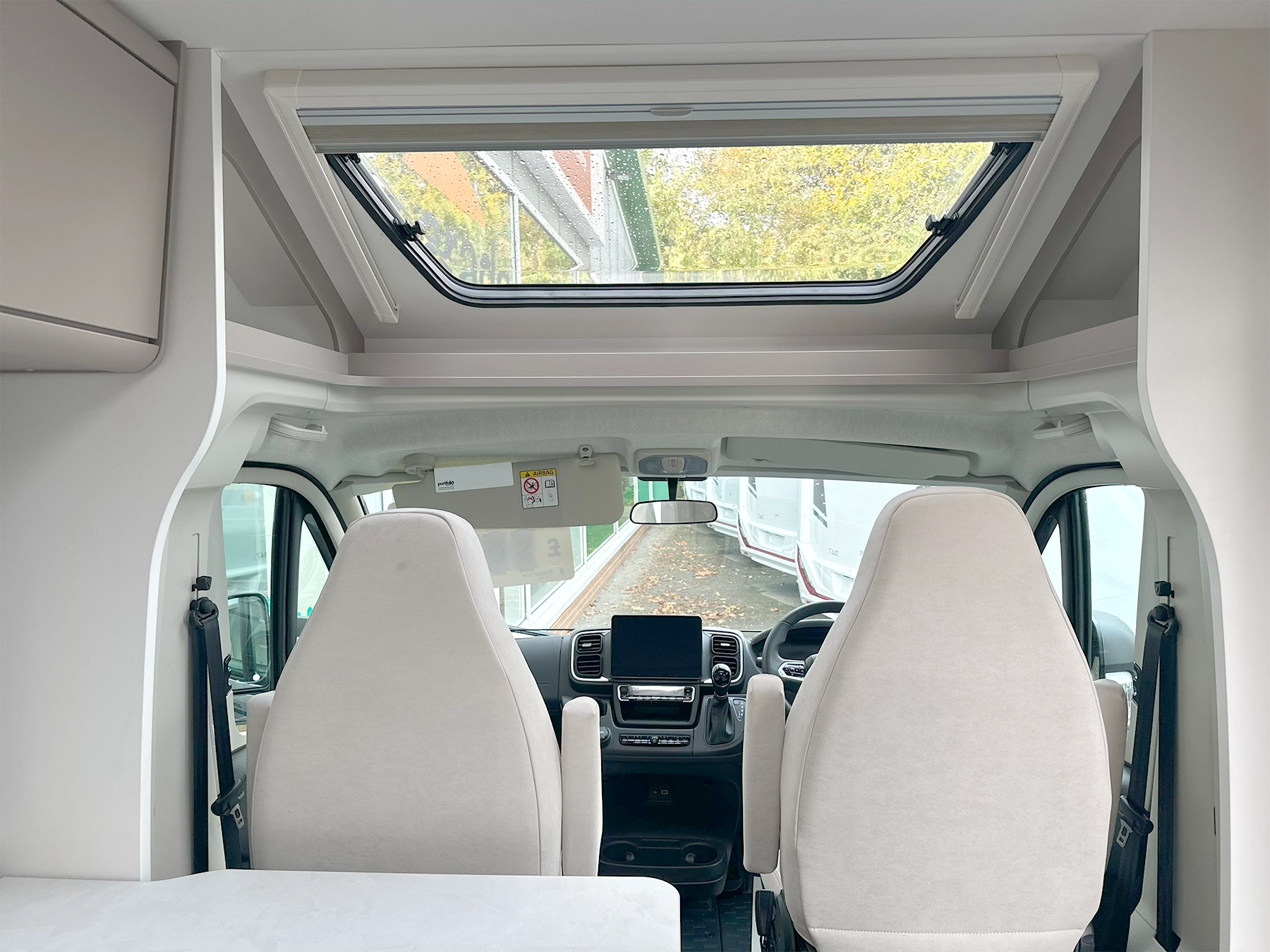 Carado T338 Pro Skylight Over Drivers Cab