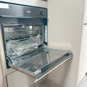 Carado T338 Pro Thetford Oven