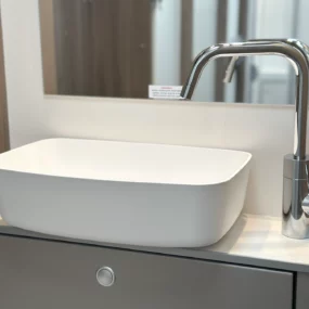 Carado T447 Pro + Bathroom Sink
