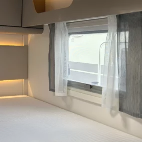 Carado T447 Pro + Bedroom Window