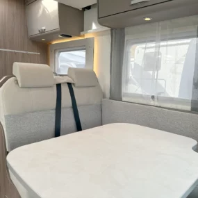 Carado T447 Pro + Lounge Area