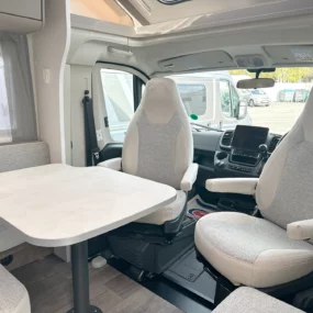 Carado T447 Pro + Lounge Area Cab Seats
