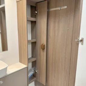 Carado T 457 Pro+ Bathroom Cabinet