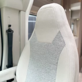 Carado T 457 Pro+ Drivers Seat