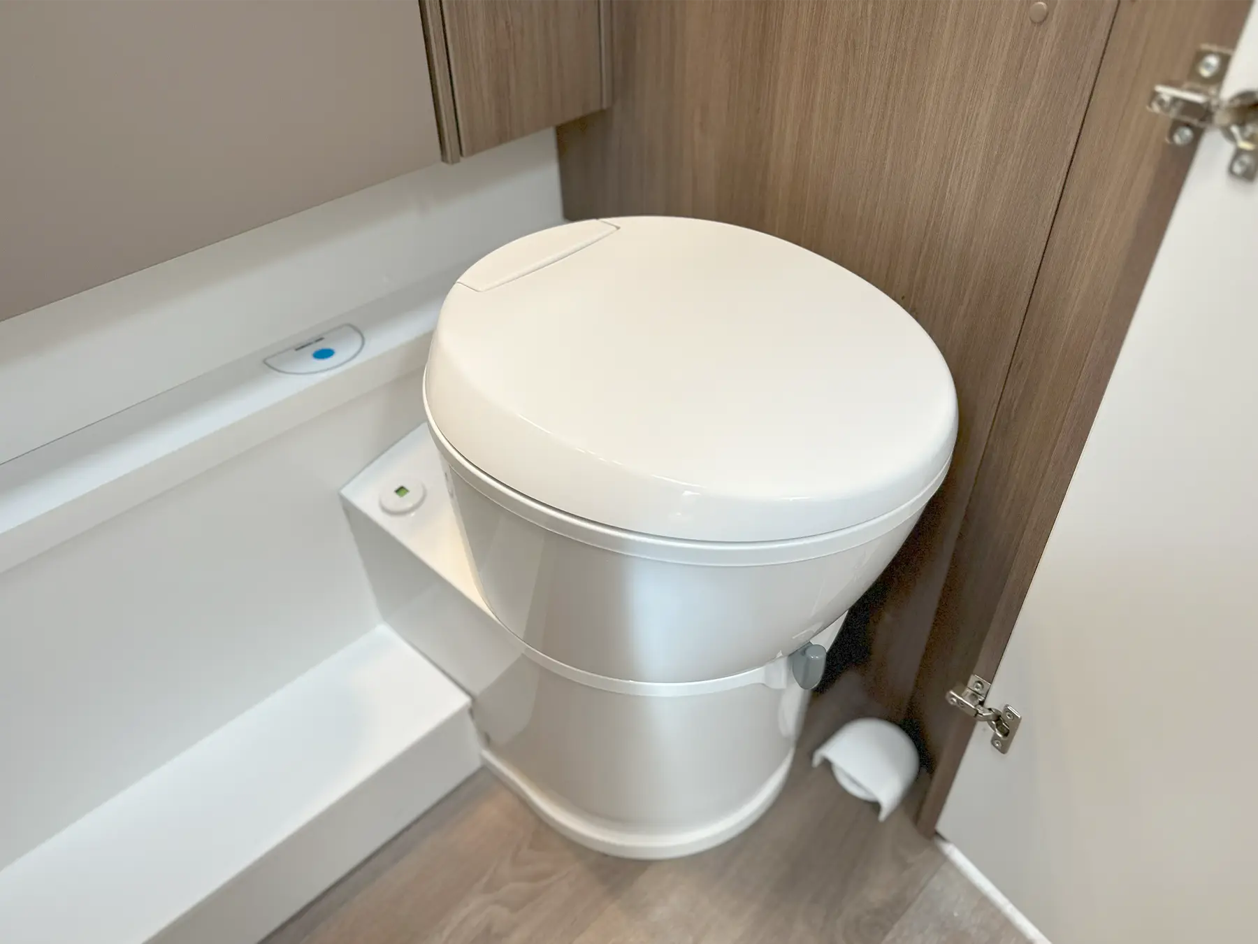 Carado T 457 Pro+ Toilet