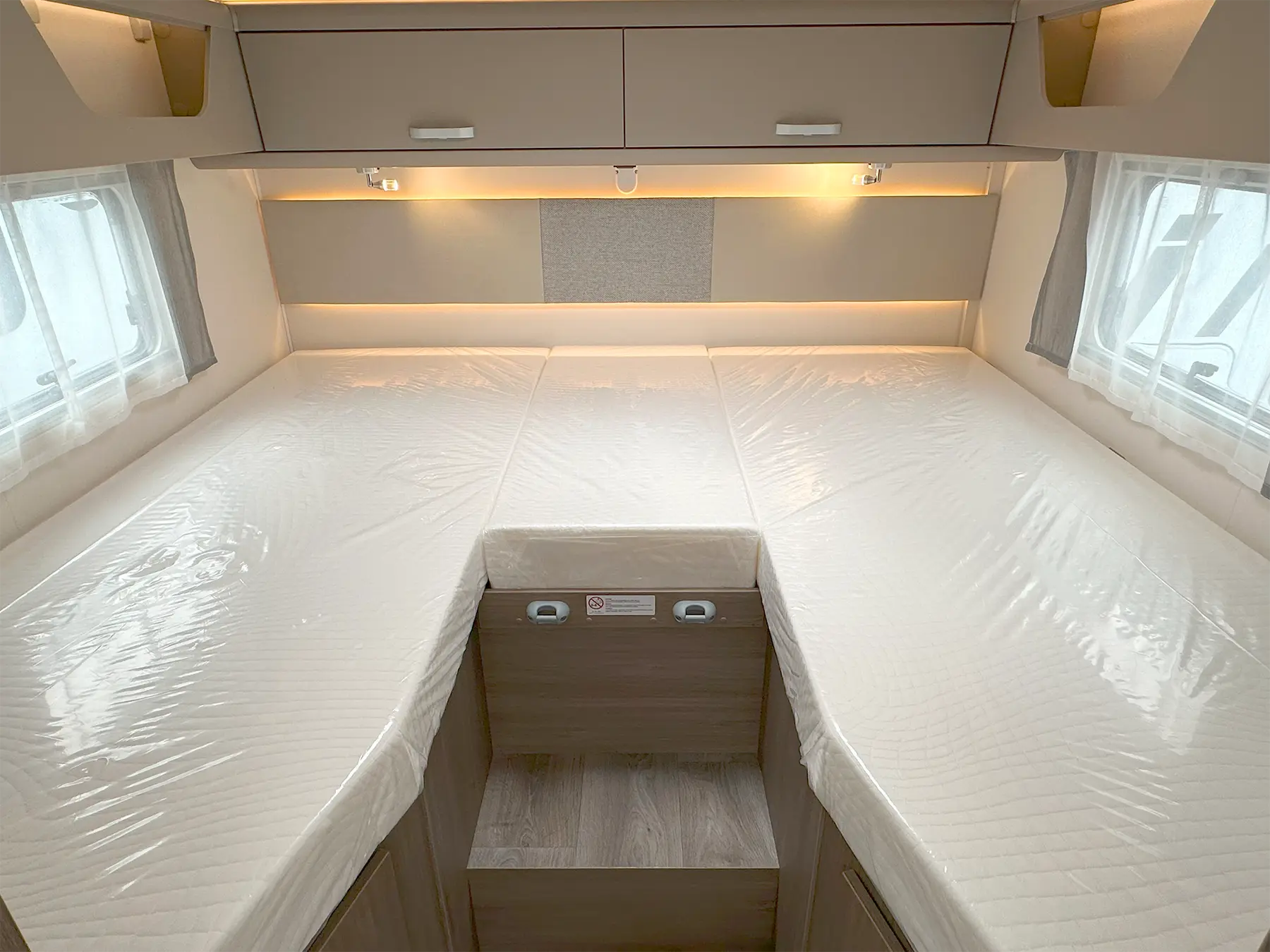 Carado T 457 Pro+ Twin Single Beds