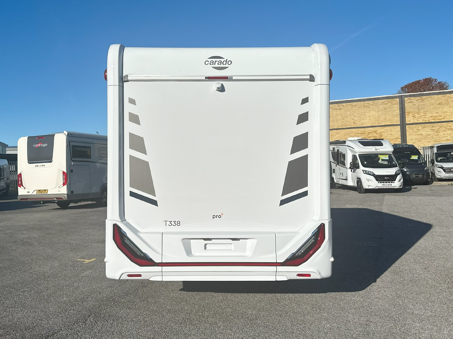 Carado T338 Pro Motorhome 7102 - Exterior Rear