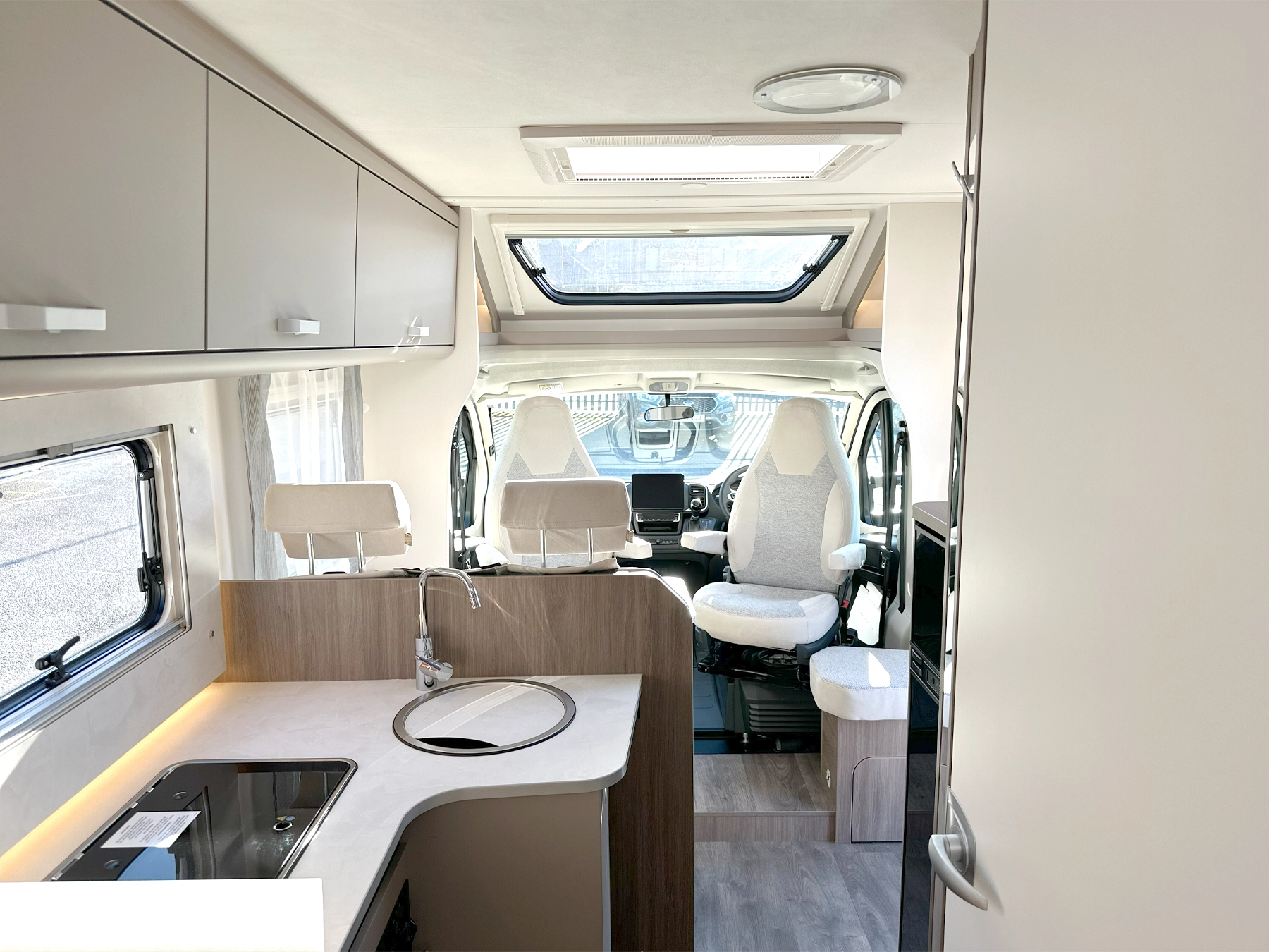 Carado T338 Pro Motorhome 7102 - Interior To Cab