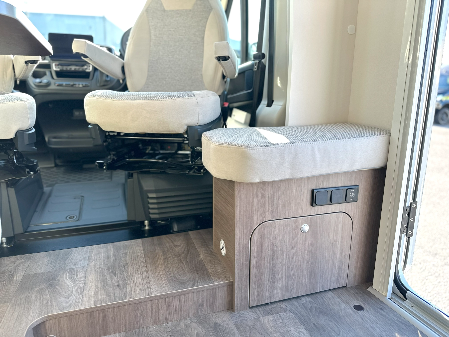 Carado T338 Pro Motorhome 7102 - Lounge Footrest