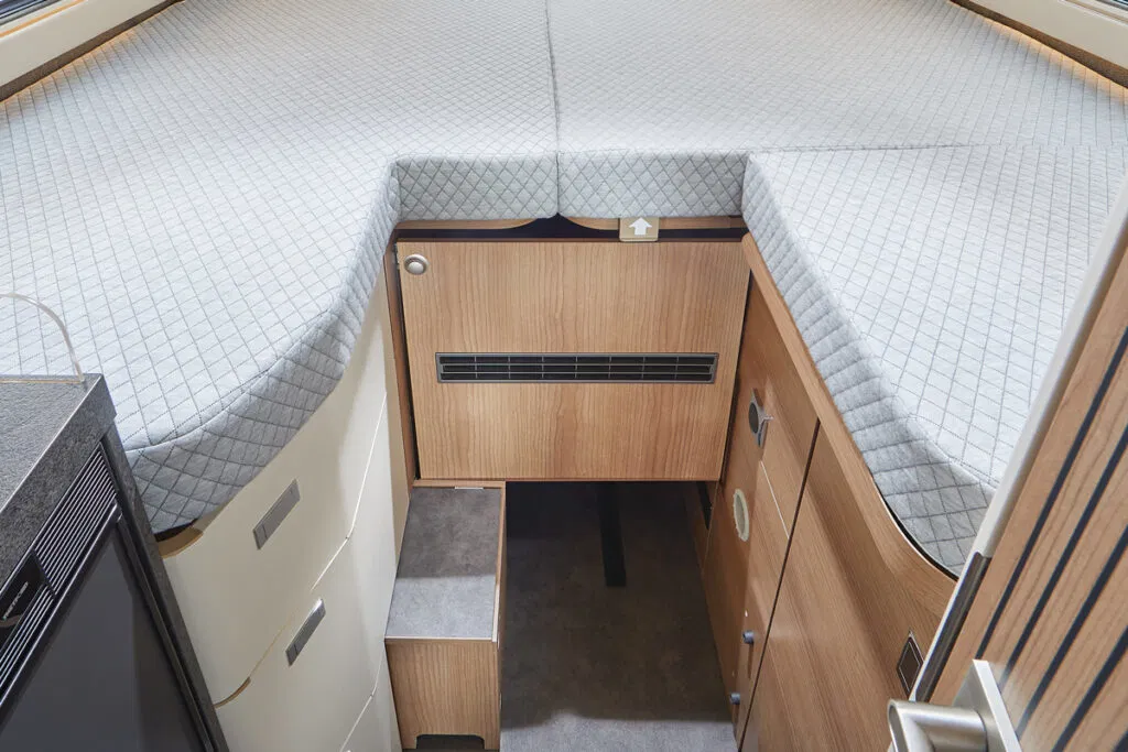 The NEW 2025 Malibu Genius Campervan Motorhome. Twin beds