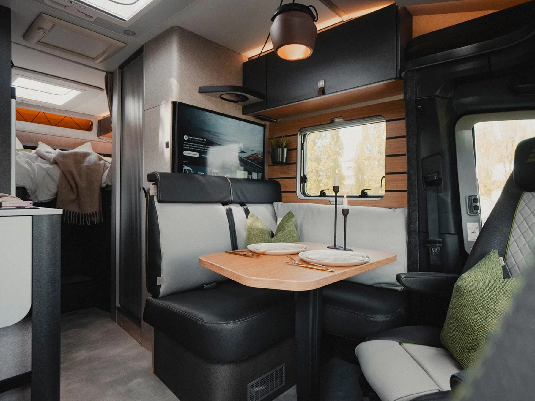 Hymer ML-T 570 CrossOver Motorhome - Internal Living Area
