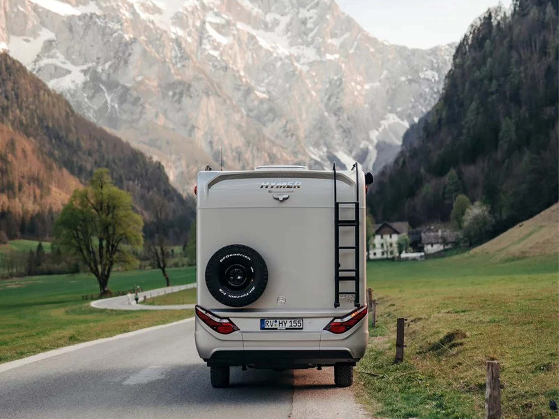 Hymer ML-T 570 CrossOver Motorhome - Rear Moutains