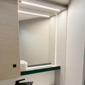 Burstner Campeo TD 736 G Motorhome Bathroom Mirror