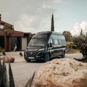 Hymer Grand Canyon Campervan - Exterior Lifestyle Driveway House